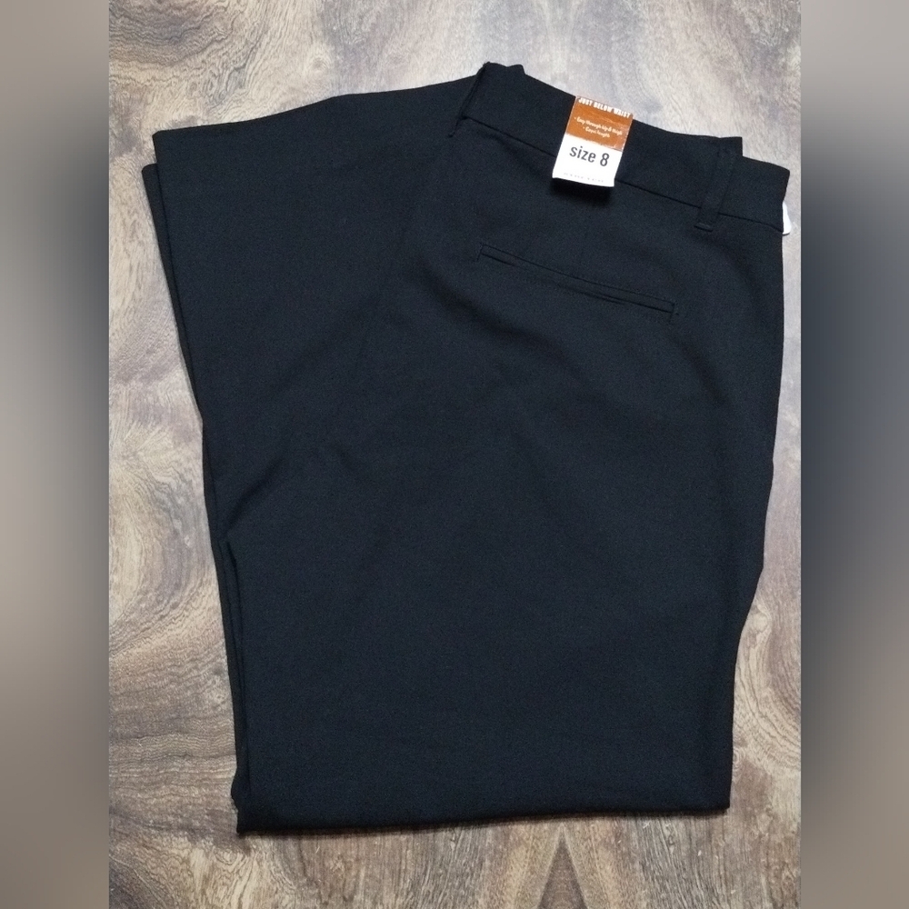 Old Navy Brand Women's Capri Pants Size (8)